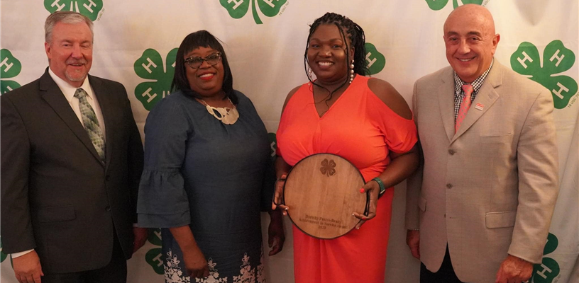 Forsyth County 4-H Agent Recognized for Accomplishments